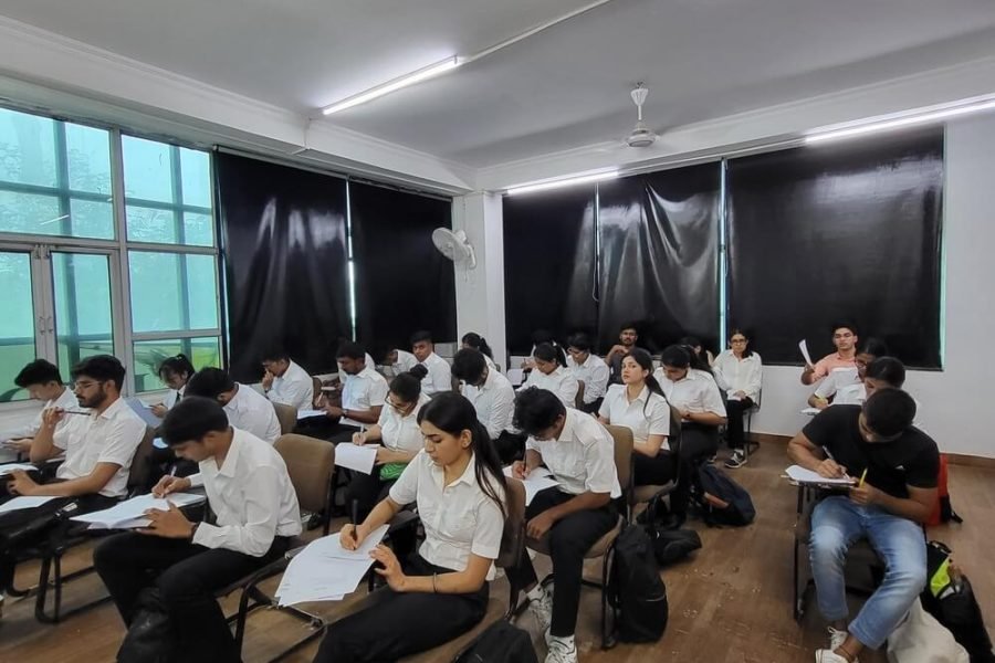 Commercial Pilot License (image-3)